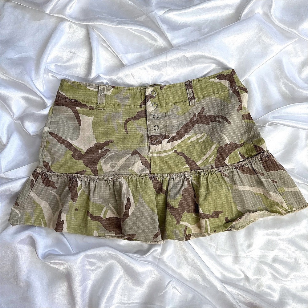 Plein Sud Camo Ruffle Mini Skirt Green Camouflage Snap Front Y2K Size 1